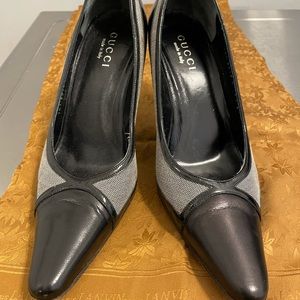 Gucci Black & Grey Leather Pumps